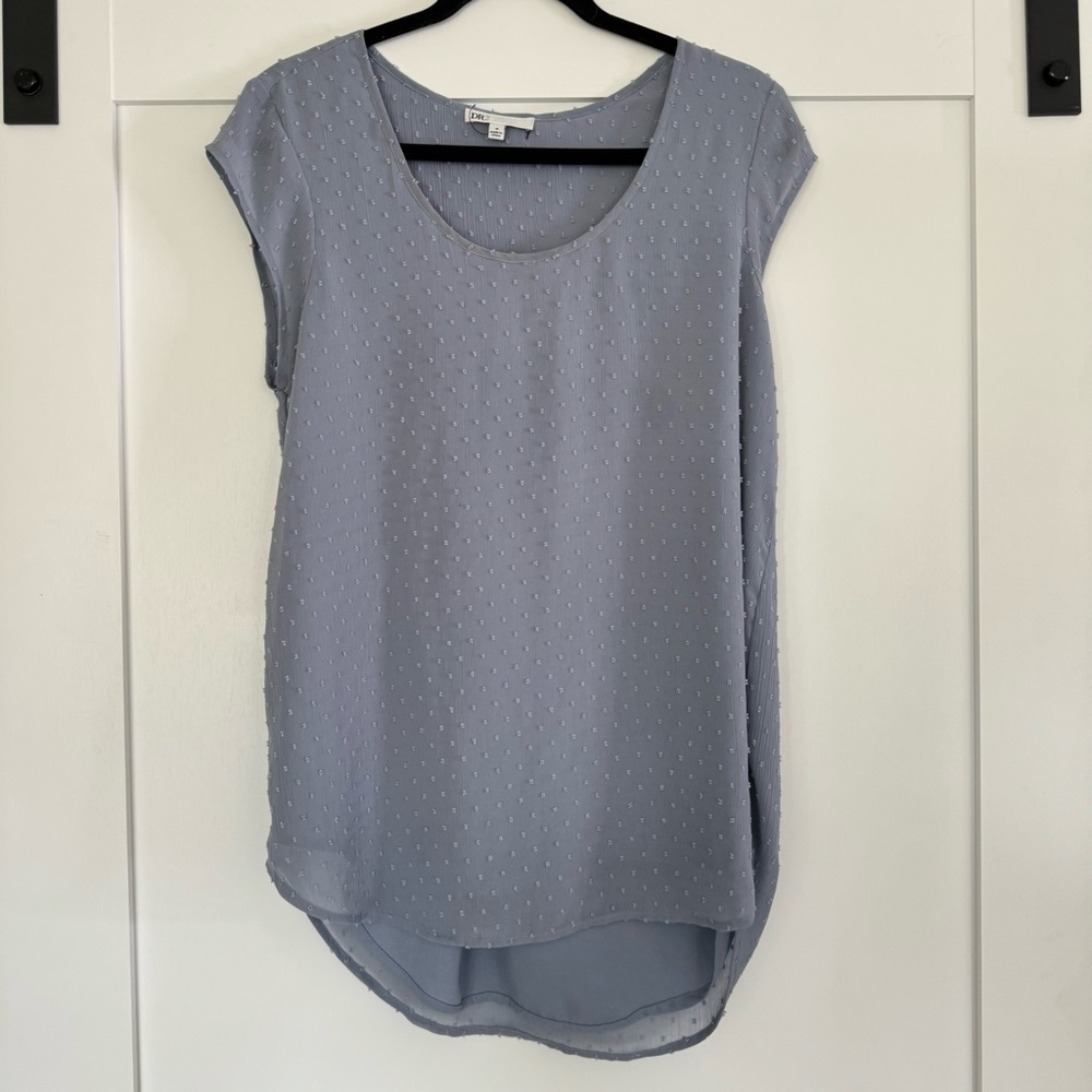 DR2 gray blue sleeveless blouse